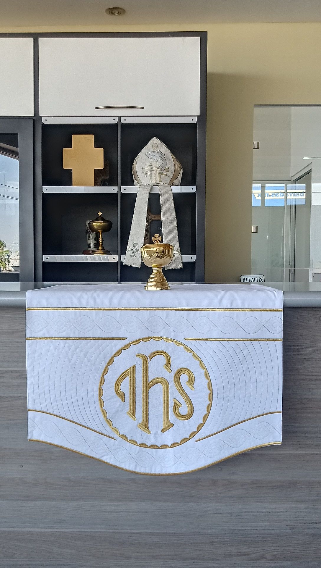 104 JHS Mantel Ambon 28